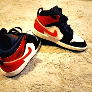 Kids Air Jordan 1 mid GS 'SHATTERED BACKBOARD'